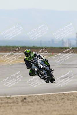 media/Jun-07-2025-TrackDaz (Sat) [[4413525952]]/B Group/220pm (Turn 9)/